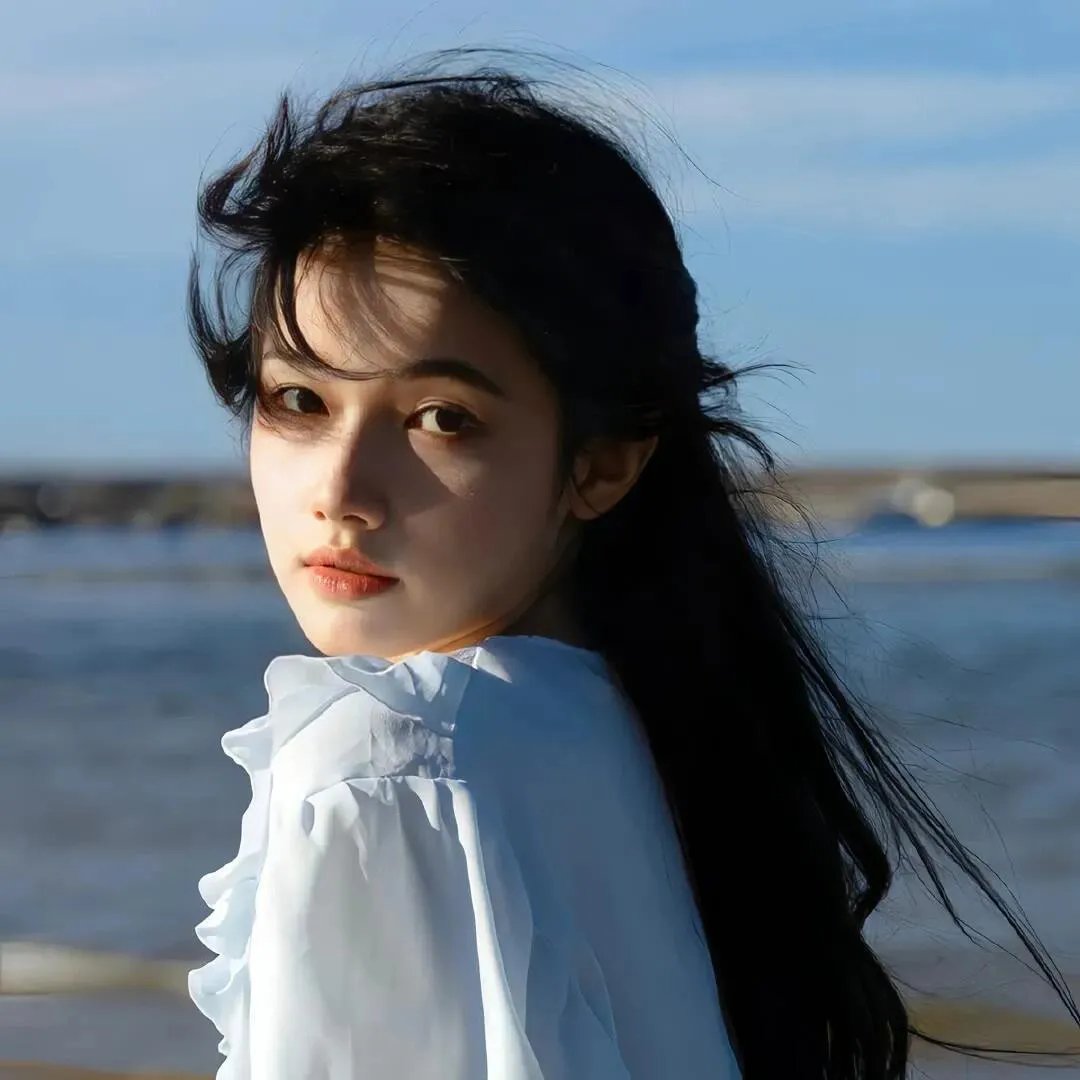 驼路神卦女